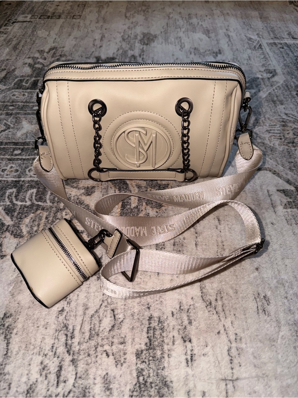 Steve Madden Cream Crossbody Bag with Removable Strap and Pouch